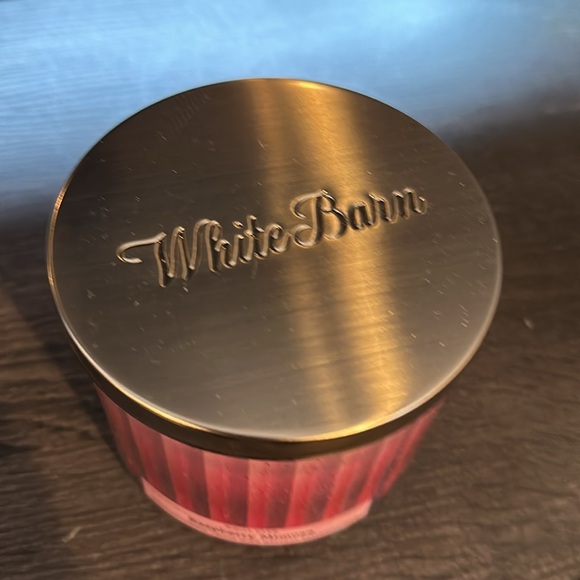 NWT: Bath & Body Three Wick Candle - Picture 3 of 6